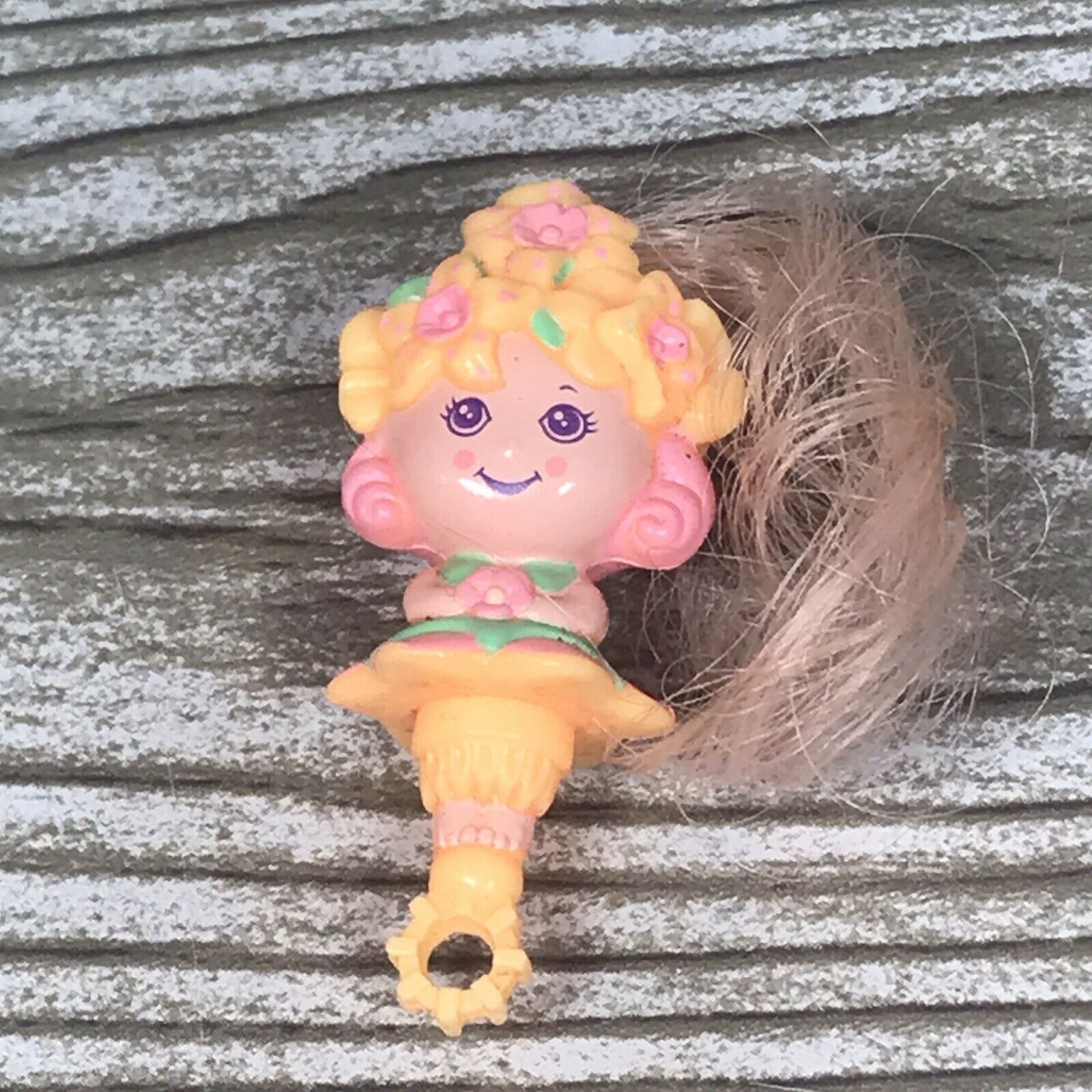 Vintage 1990 Hasbro Bubblins “flower Girl” Miniature Bubble Wand Doll Toy