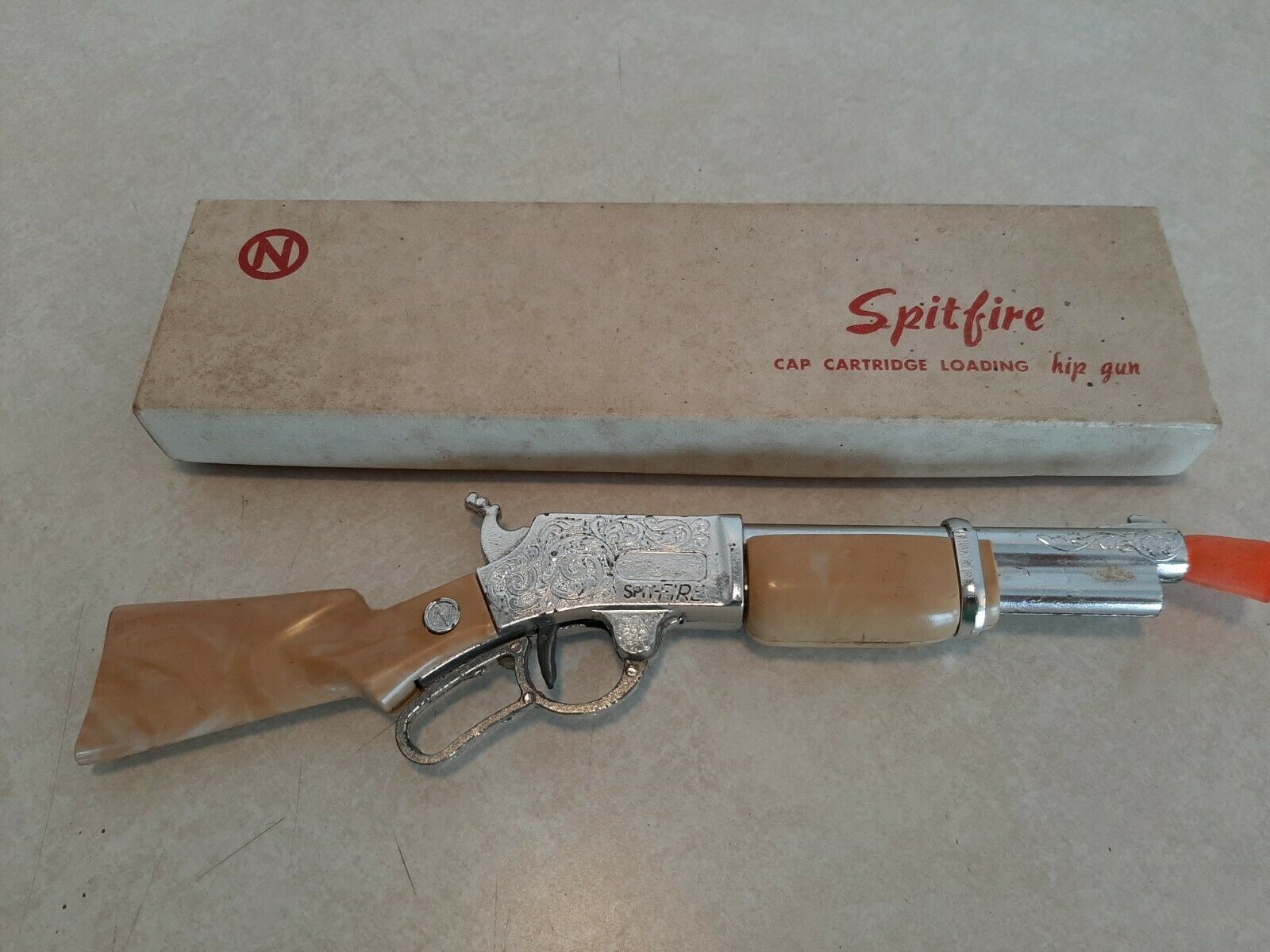 Vintage 1950's Nichols Spitfire Cap Cartridge Loading Hip Gun With Box Shelf E3